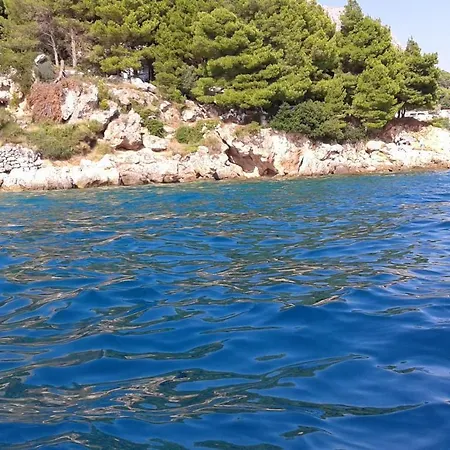 Turisticko Naselje Punta * Povlja (Brac)