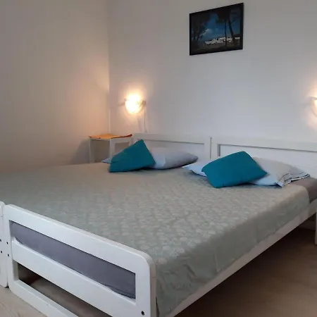 Turisticko Naselje Punta Apartment Povlja (Brac)